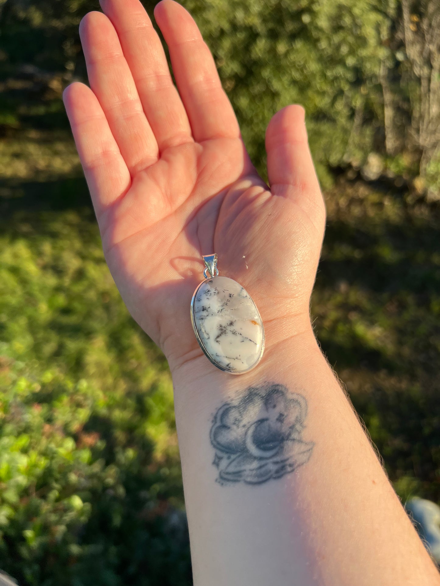 Pendentif en Agate Dendritique ou Pierre de Merlin