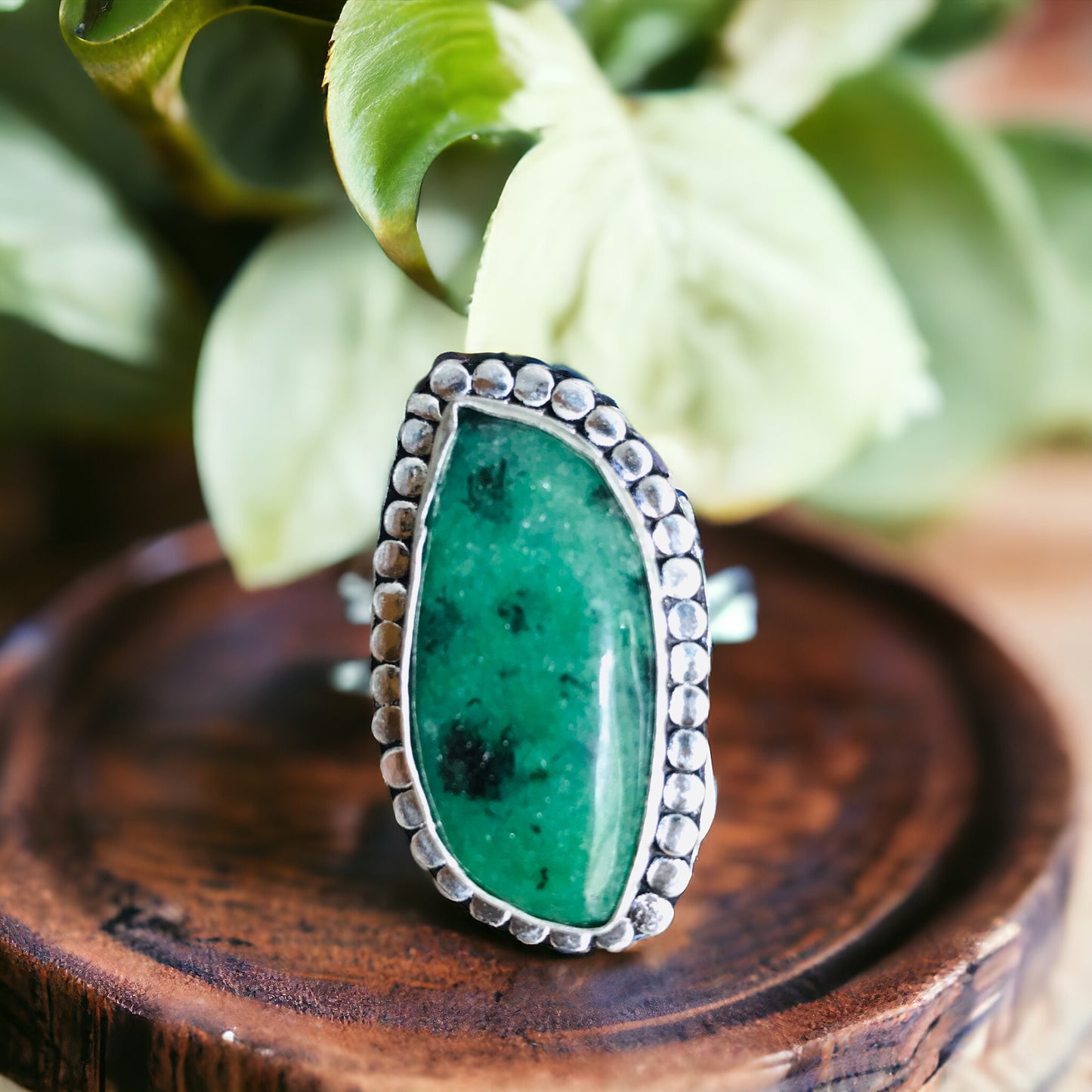 Bague en Zoïsite taille 52