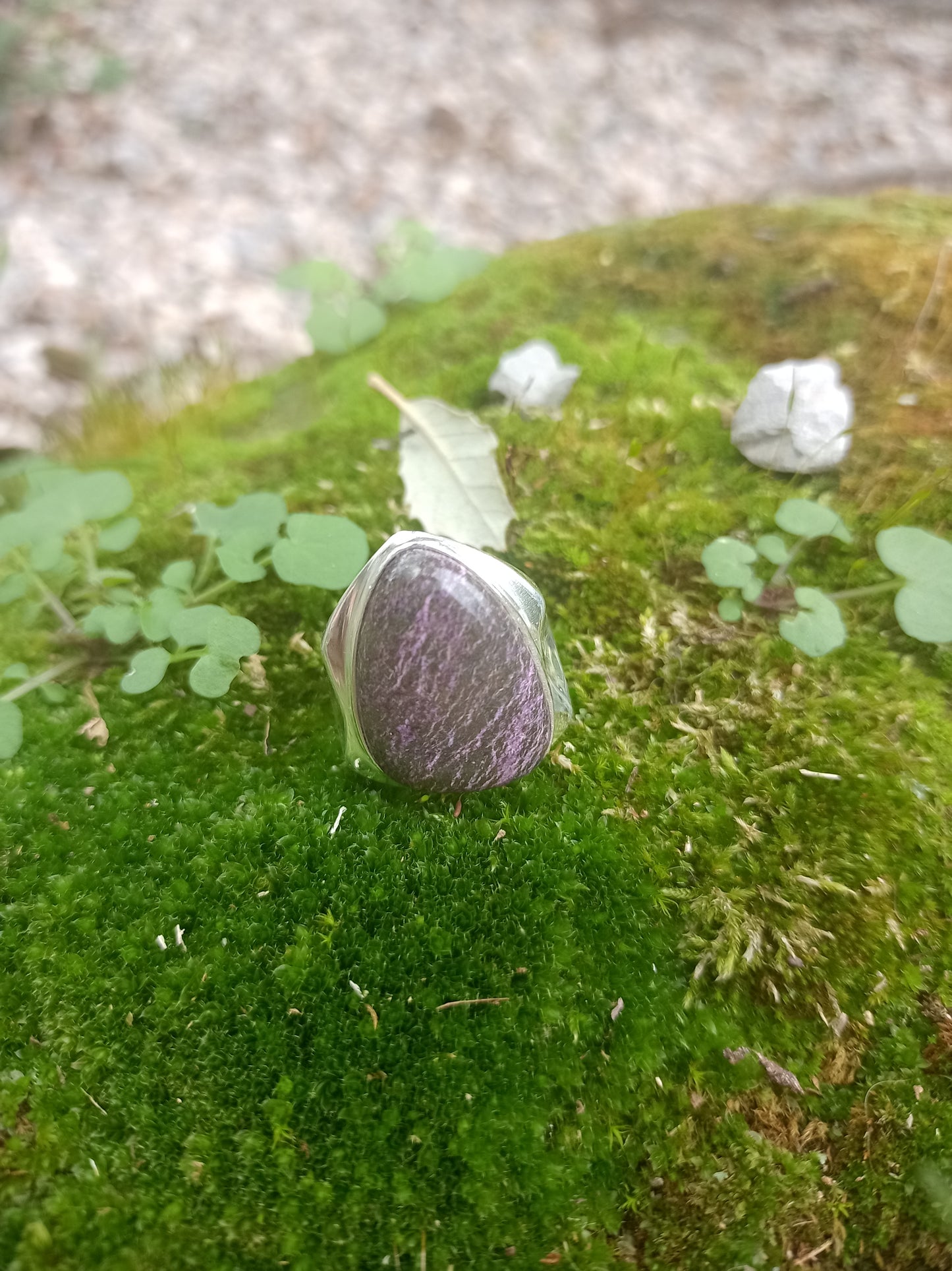 Purpurite ring size 57