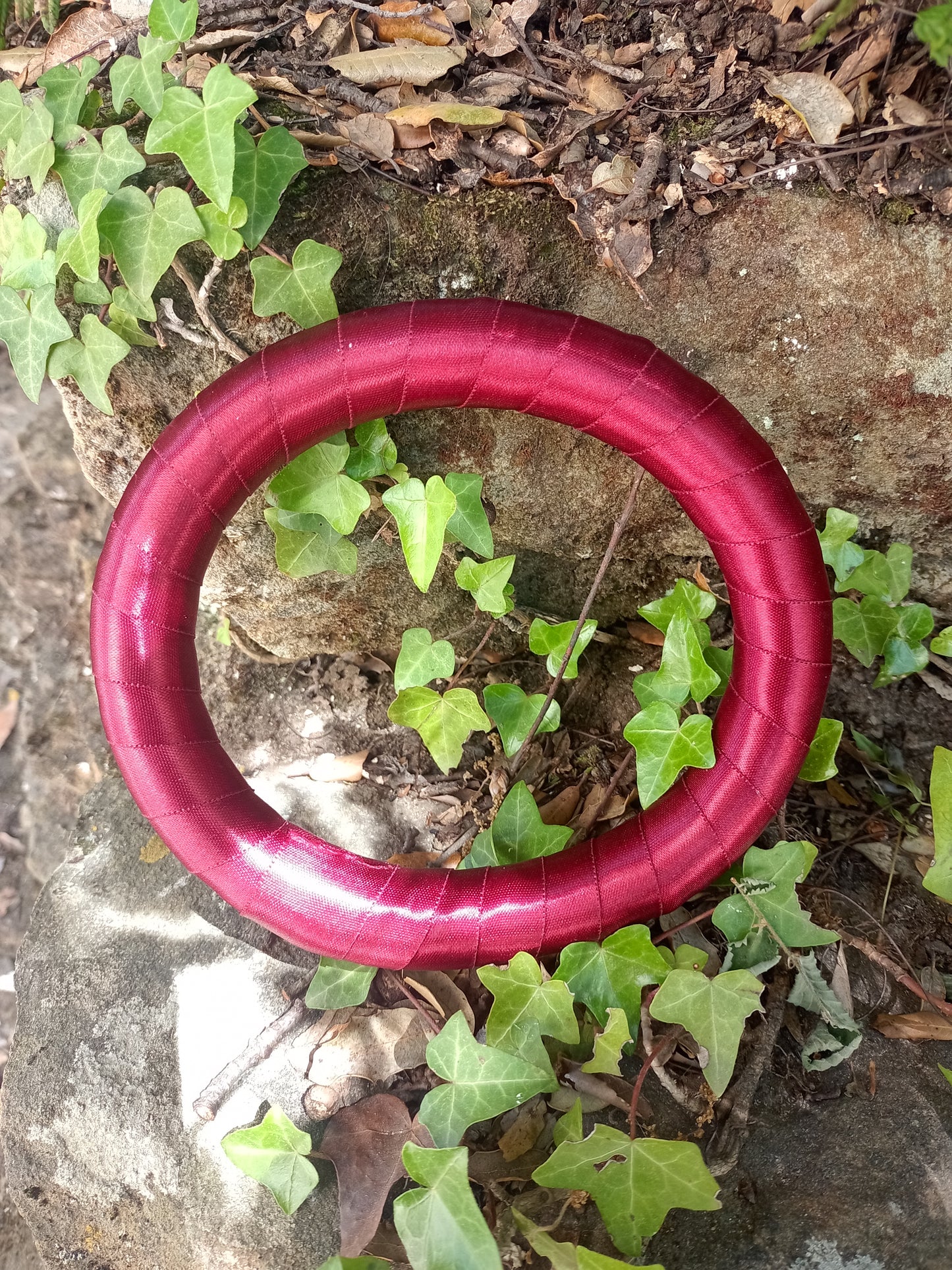 Ring bowl cushion 17cm diam.