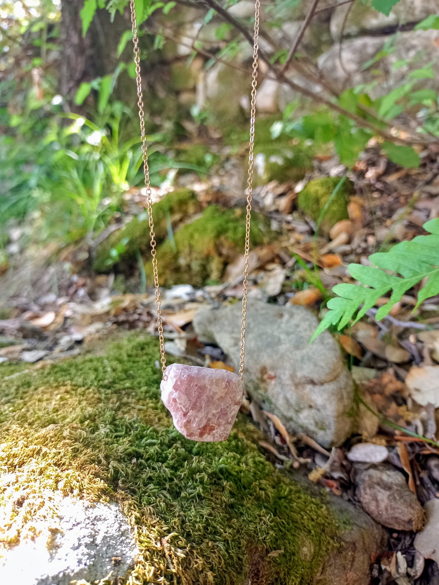 Collier en Quartz Rose Brute