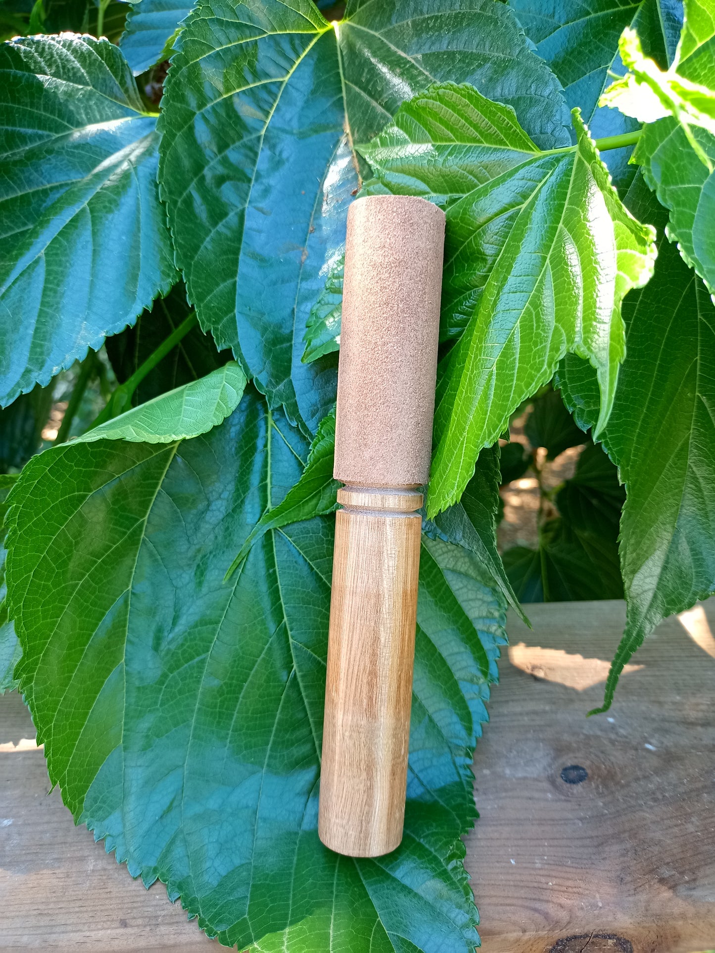 Camel chamois leather wood stick 19cm