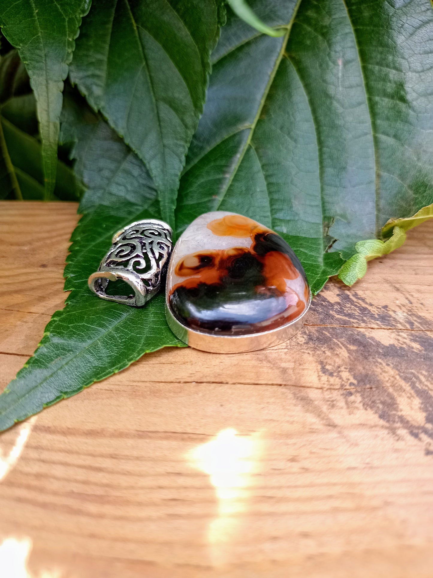 Pendentif en Agate Blanche & Marron