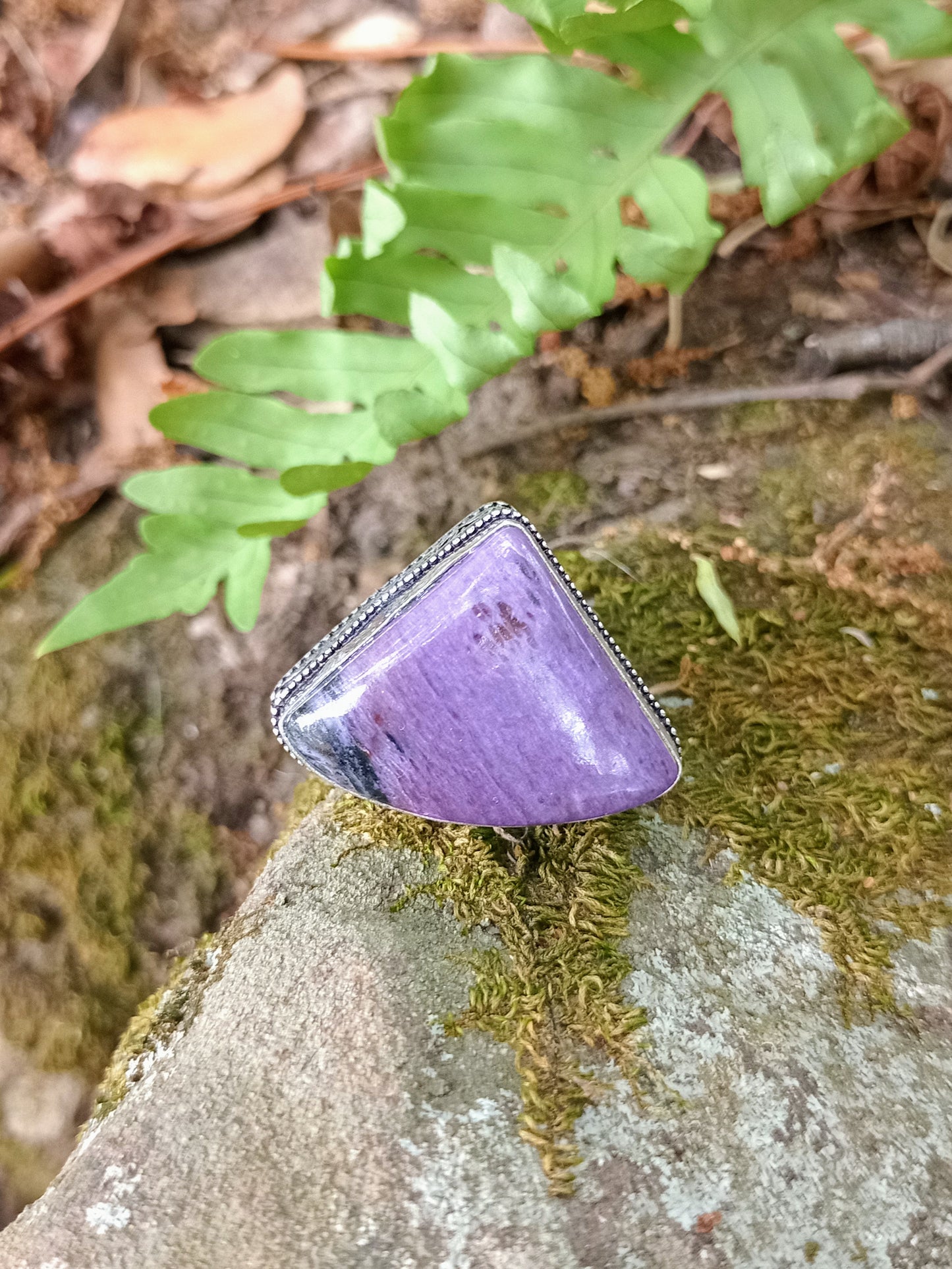 Bague en Charoïte taille 58