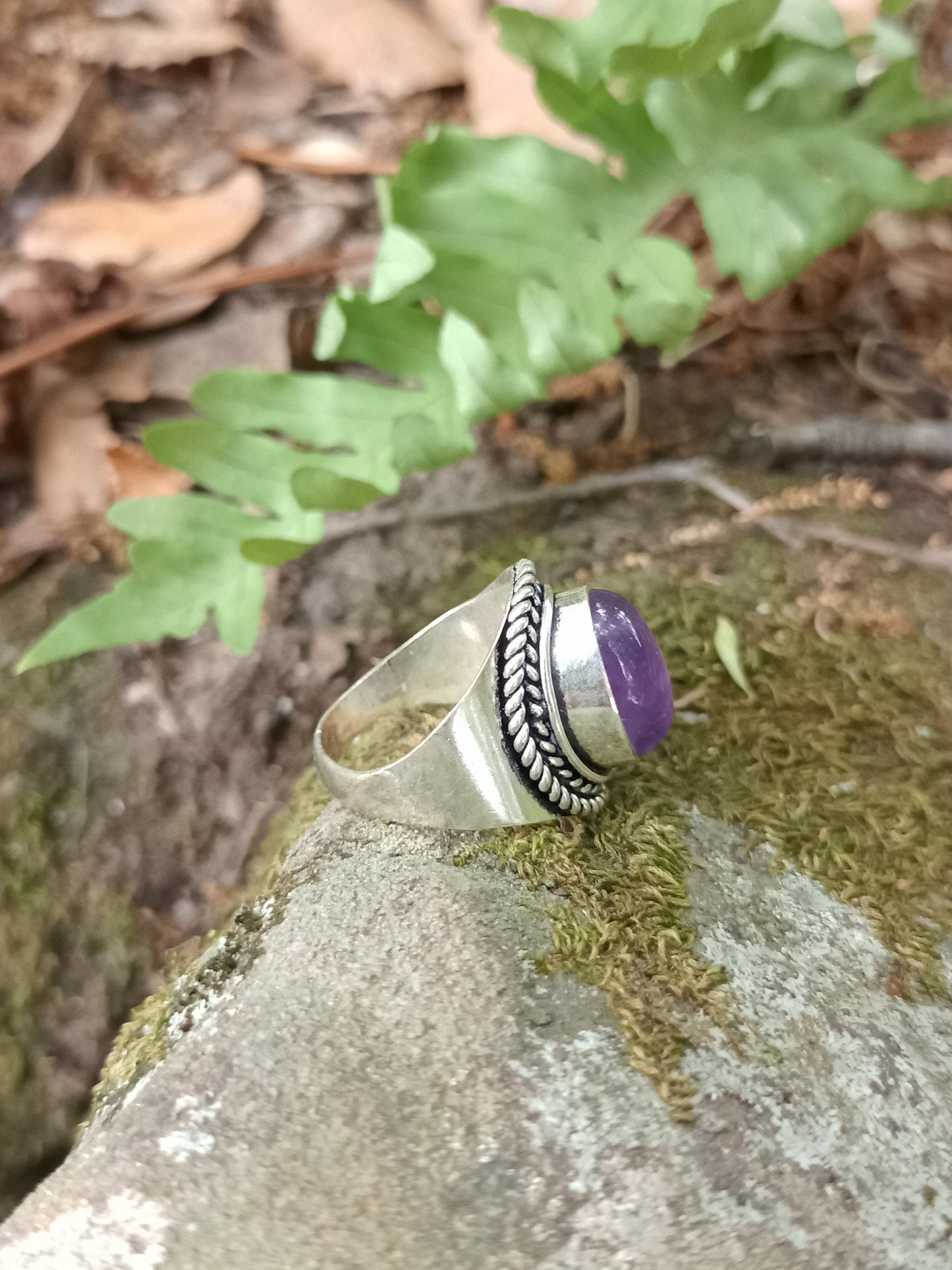 Amethyst ring size 57
