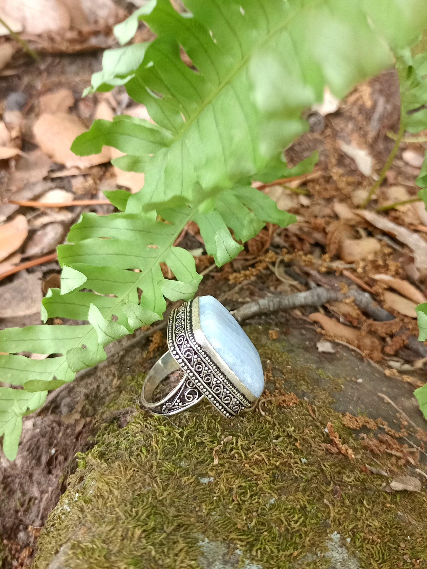 Chalcedony ring size 59