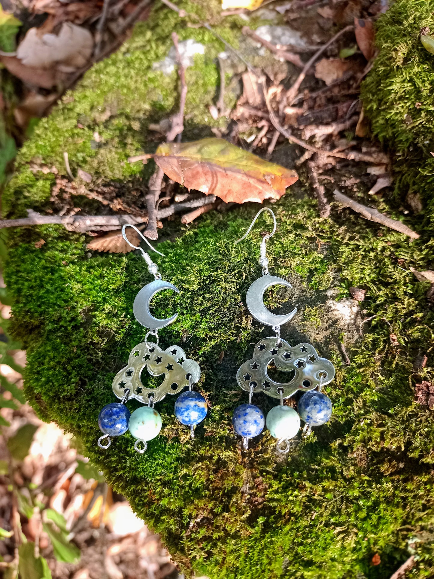 Boucles d'oreilles La tête dans les nuages en Lapis-Lazuli & Turquoise Africaine