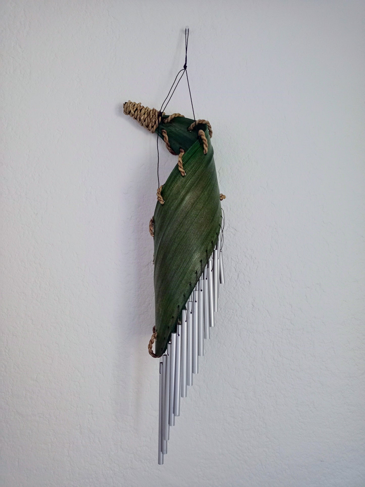 Carillon en feuille de Bananier vert