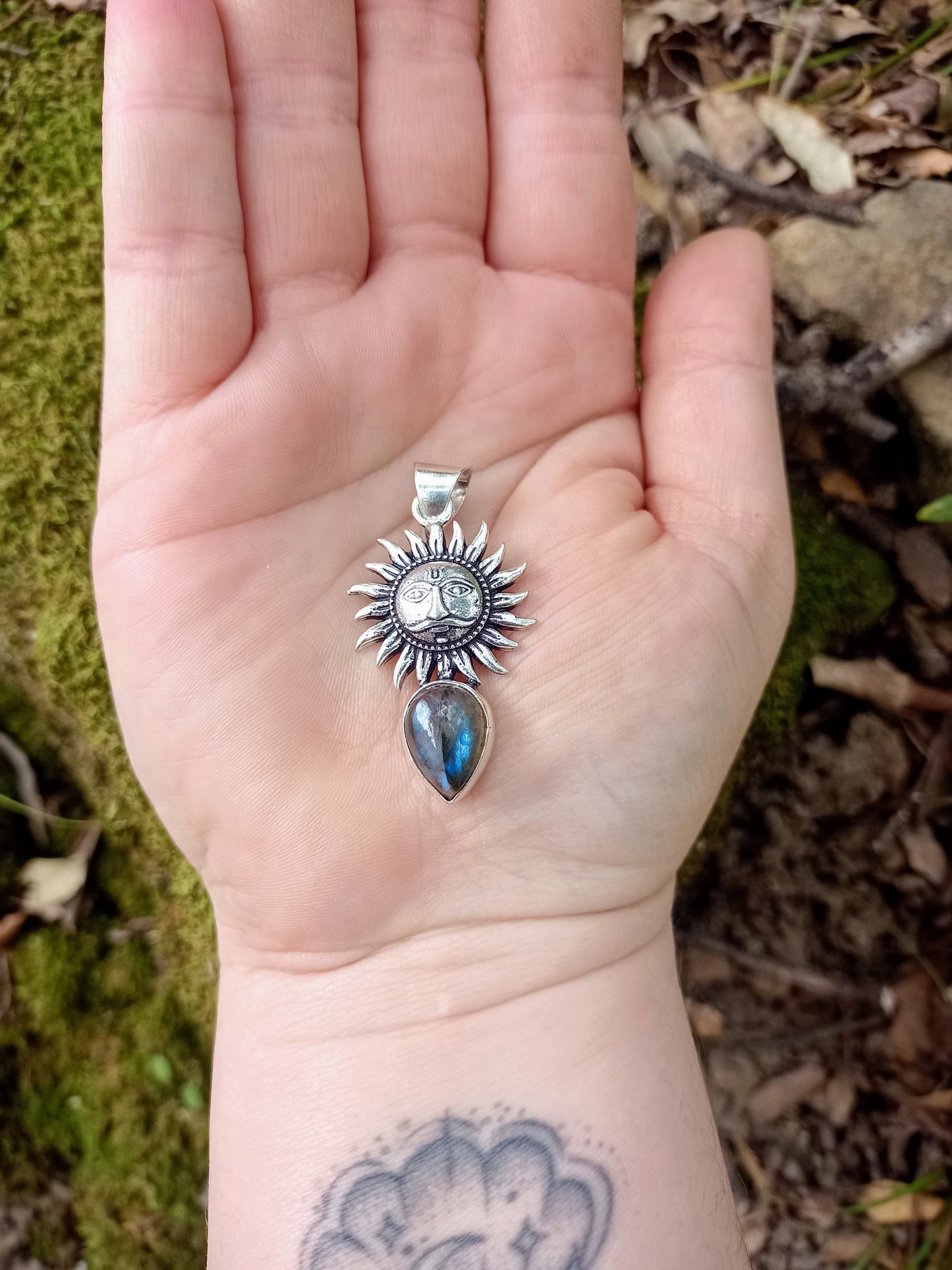 Pendentif Soleil en Labradorite