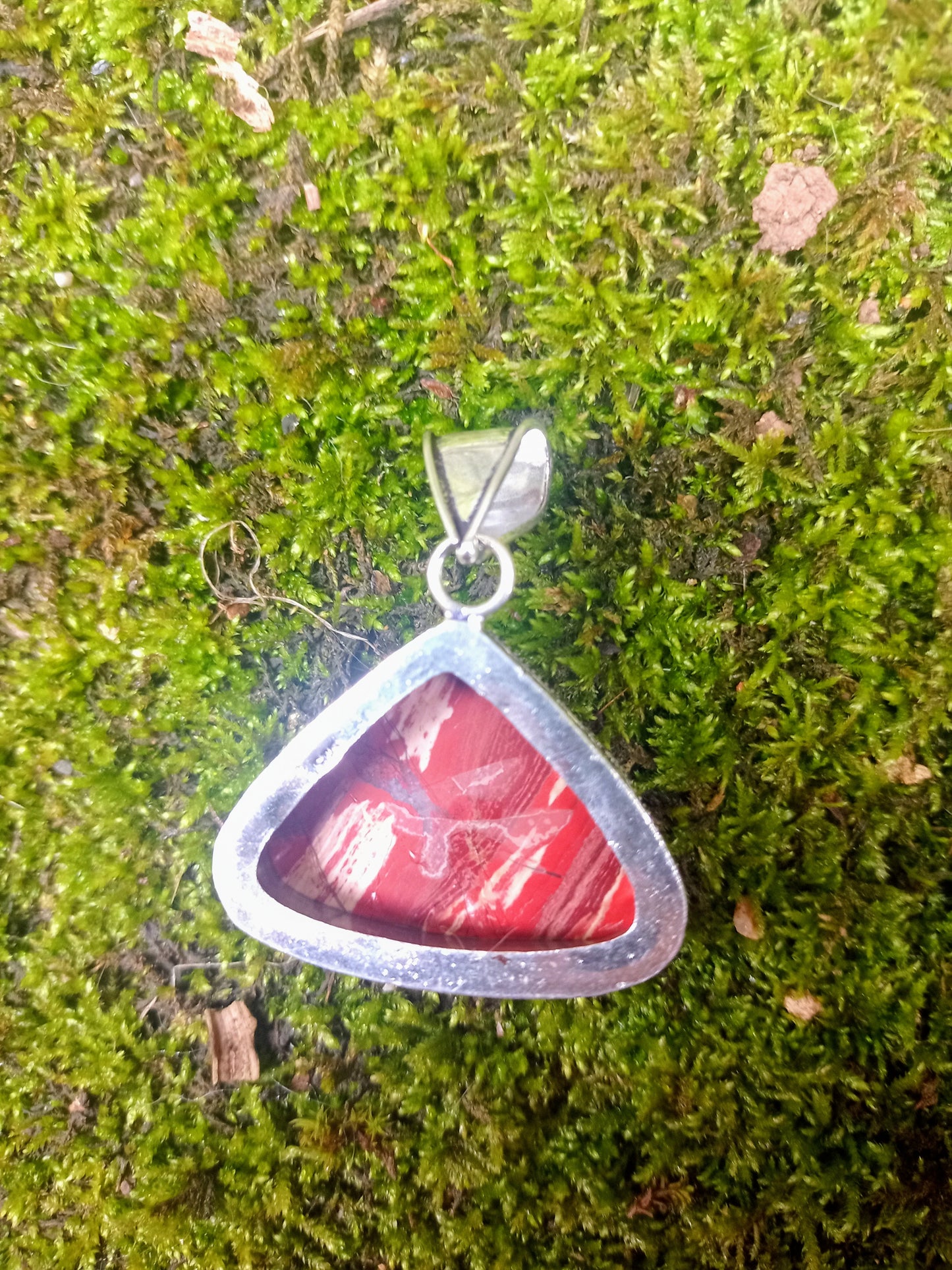 Pendentif en Jaspe Rouge