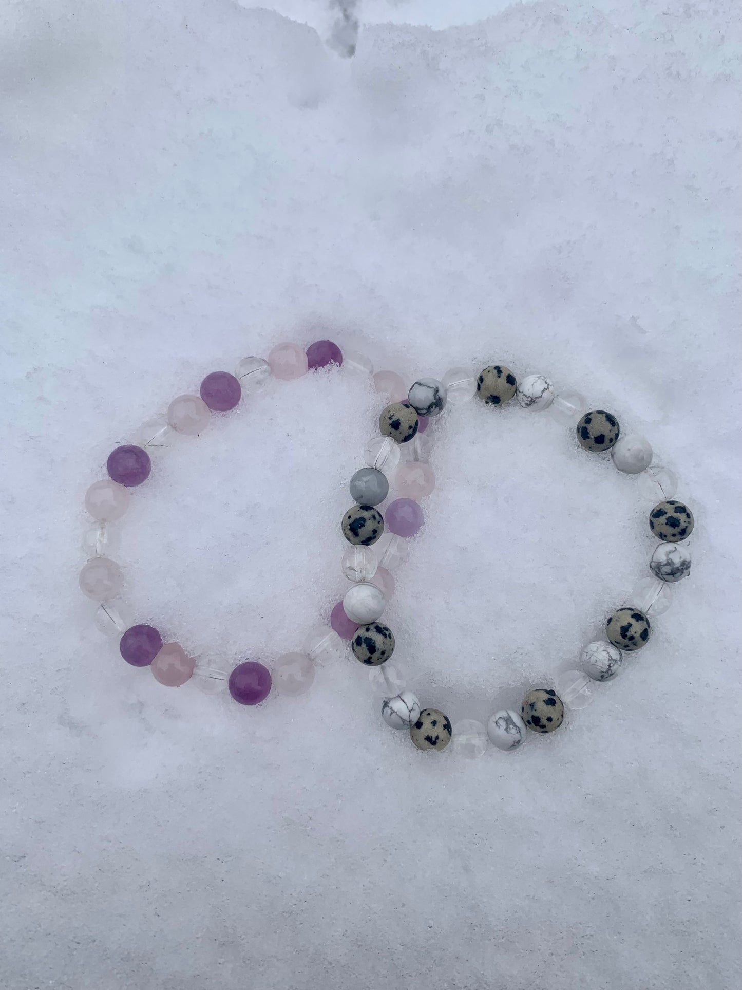 Bracelet for relieving stress and anxiety
