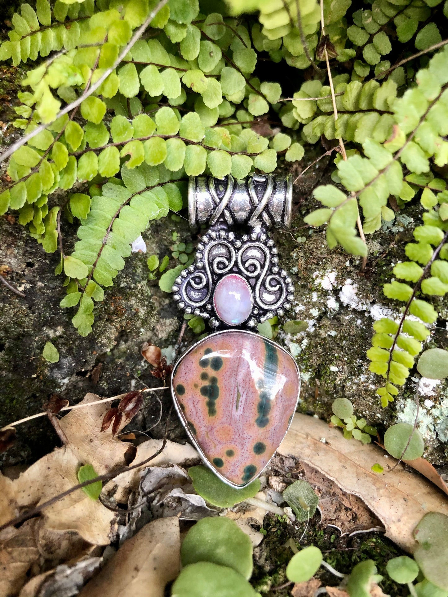 Pendentif en Jaspe Orbiculaire - Océan & Péristérite rose