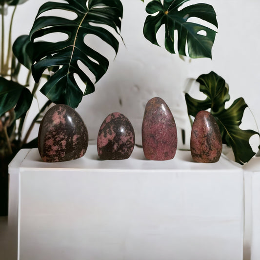 Rhodonite forme libre