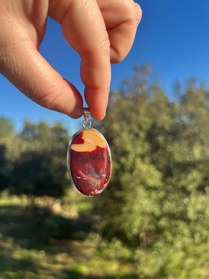 Pendentif en Jaspe Mokaïte