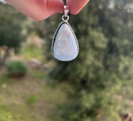 Pendentif en Angélite