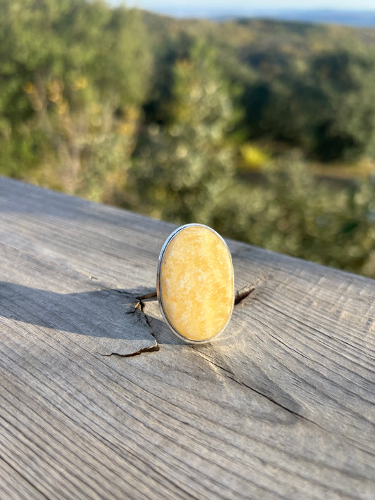 Bague en Calcite jaune-miel taille 57