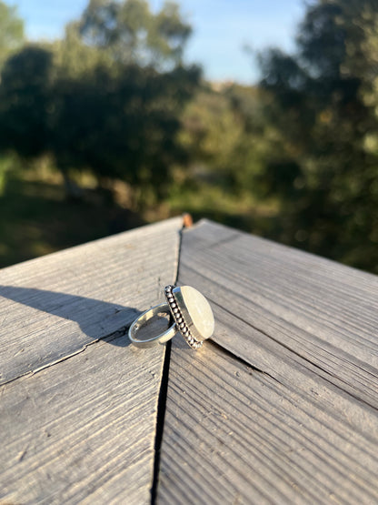 Bague en Pierre de Lune taille 54