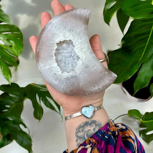 Lune en Agate Druzy, Quartz & Calcédoine