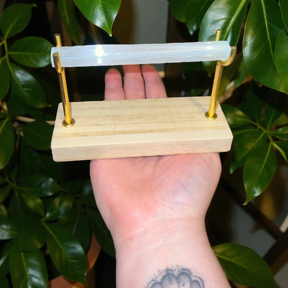 Support à bijoux en Sélénite