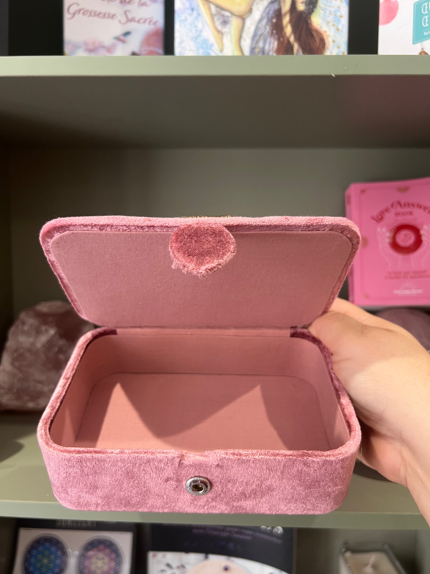 Boîte velours Arbre de vie et broderies en perles rose