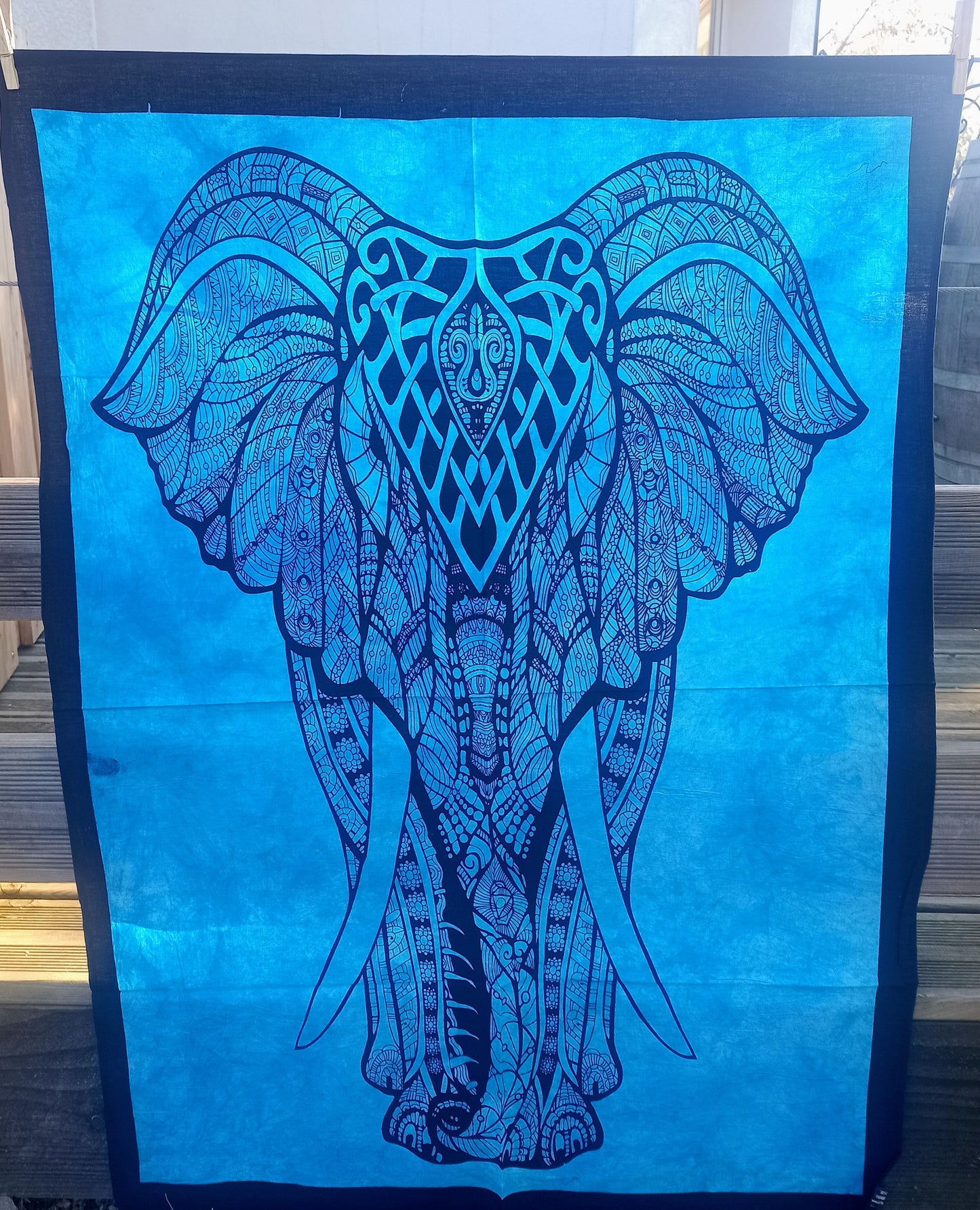 Tenture Éléphant bleu petit modèle
